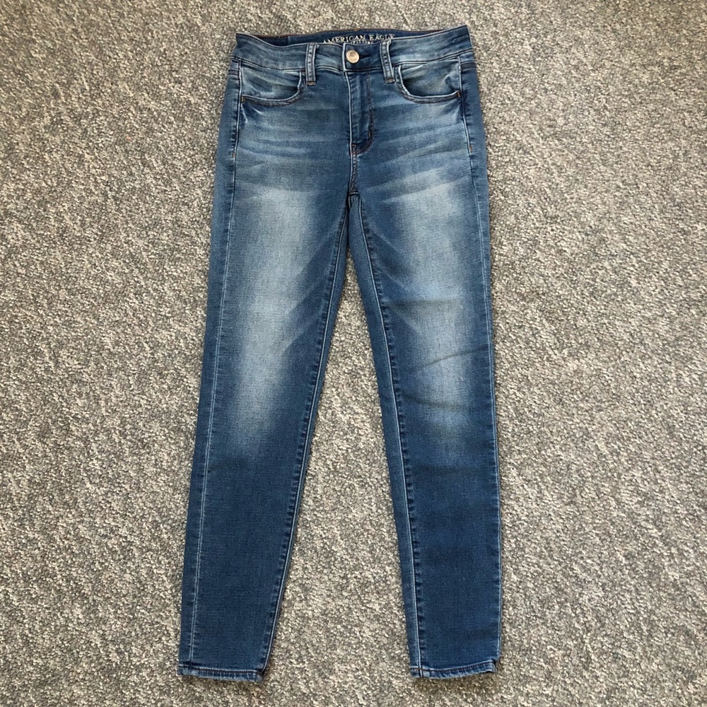 American Eagle Hi Rise Jegging Crop jeans Size 4